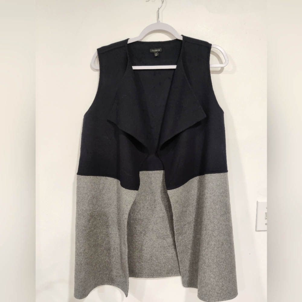 Talbot's black and gray women's XS/S vest shrug part wool
